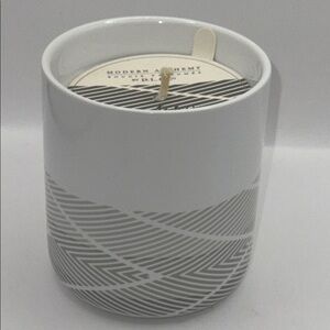 Modern Alchemy Pomegranate & Cassis highly scented Candle